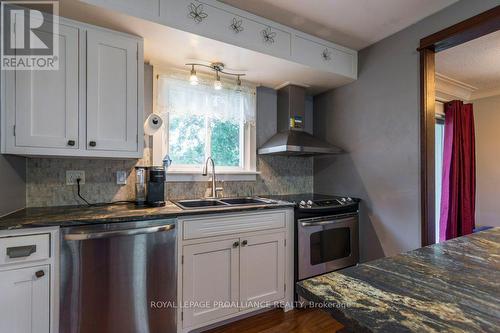 17272 Highway 2, Quinte West, ON - Indoor Photo Showing Kitchen With Double Sink