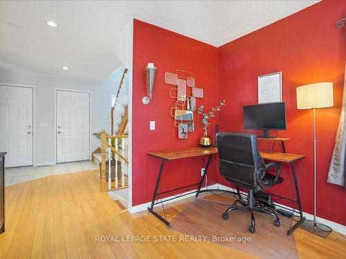 4233 Stadelbauer Dr, Lincoln, ON - Indoor Photo Showing Office