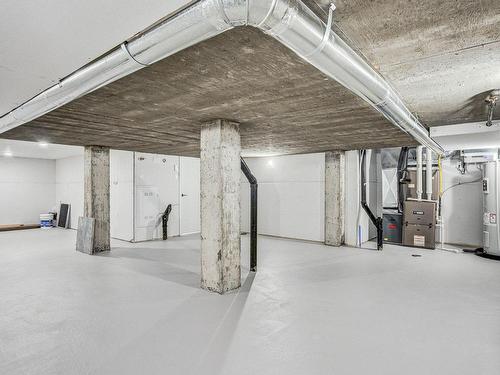 Rangement - 1117 Rue Jean-Vallerand, Boucherville, QC - Indoor Photo Showing Basement