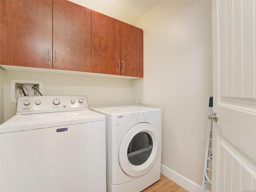 2267 Players Dr, Langford, BC - Indoor Photo Showing Laundry Room