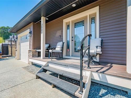 2000 Swordfern Rd, Nanaimo, BC - Outdoor With Deck Patio Veranda With Exterior