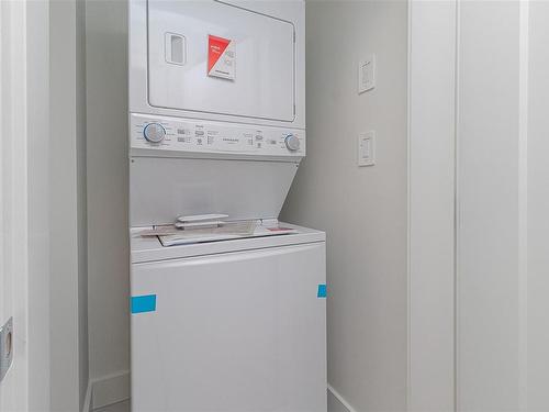 6926 Ridgecrest Rd, Sooke, BC - Indoor Photo Showing Laundry Room