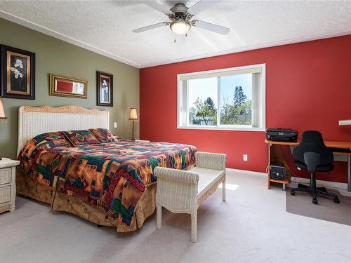 8-417 Heather Crt, Comox, BC - Indoor Photo Showing Bedroom