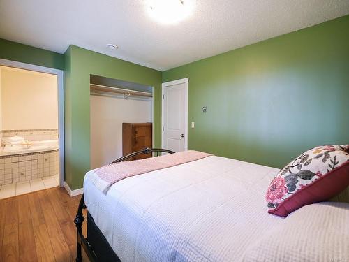 1591 Babine Rd, Crofton, BC - Indoor Photo Showing Bedroom