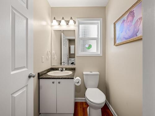 2938 Huckleberry Pl, Courtenay, BC - Indoor Photo Showing Bathroom