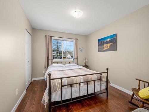 2938 Huckleberry Pl, Courtenay, BC - Indoor Photo Showing Bedroom