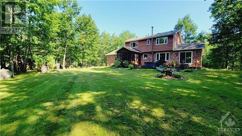 215 Fireside Drive, Constance Bay, ON - Outdoor