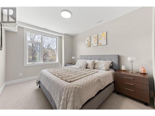 110 Ellis Street Unit# 201, Penticton, BC - Indoor Photo Showing Bedroom
