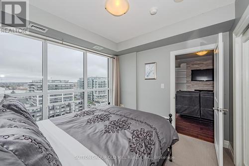 #805 -150 Wellington St E, Guelph, ON - Indoor Photo Showing Bedroom