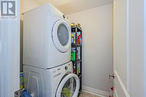 #805 -150 Wellington St E, Guelph, ON - Indoor Photo Showing Laundry Room