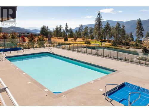1504 Marble Ledge Drive, Lake Country, BC - Outdoor With In Ground Pool With Backyard