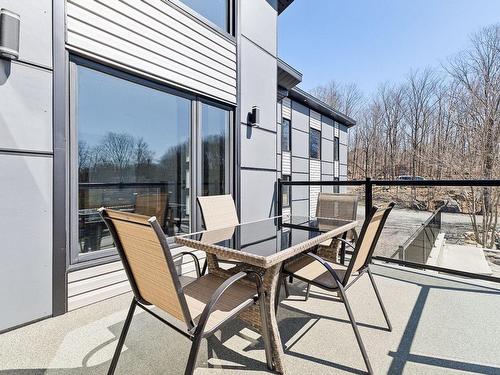 Balcony - 7 Rue De Mont-Laurier, Cantley, QC - Outdoor With Exterior