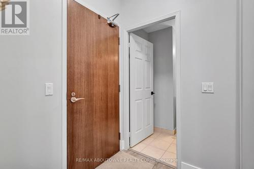 #1516 -339 Rathburn Rd W, Mississauga, ON - Indoor Photo Showing Other Room