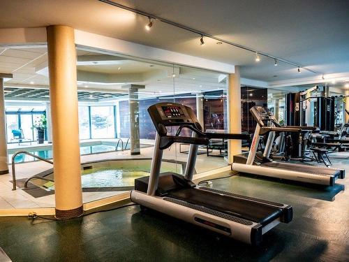 Exercise room - 906-80 Rue Berlioz, Montréal (Verdun/Île-Des-Soeurs), QC - Indoor Photo Showing Gym Room