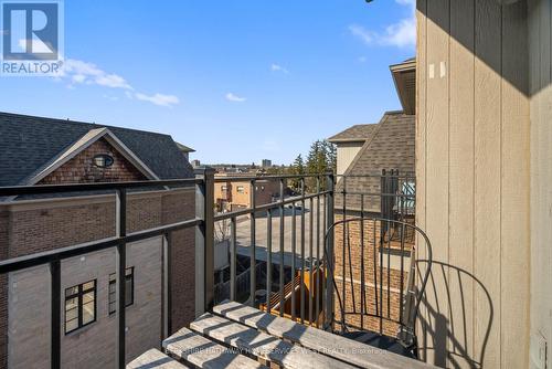 1855 Pagehurst Ave, Mississauga, ON - Outdoor With Balcony With Exterior