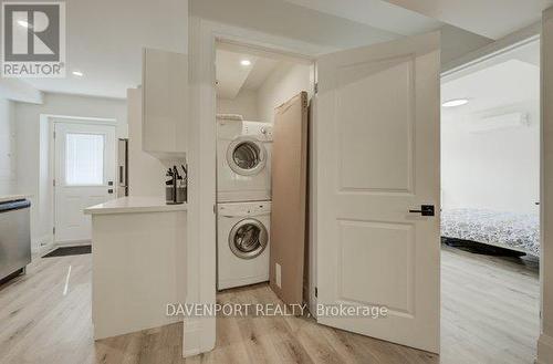 91 Locks Rd, Brantford, ON - Indoor Photo Showing Laundry Room