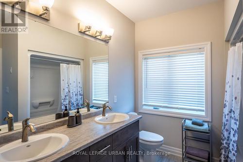 411 Mary Rose Avenue, Saugeen Shores, ON - Indoor Photo Showing Bathroom