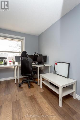 488 Alston Rd, London, ON - Indoor Photo Showing Office