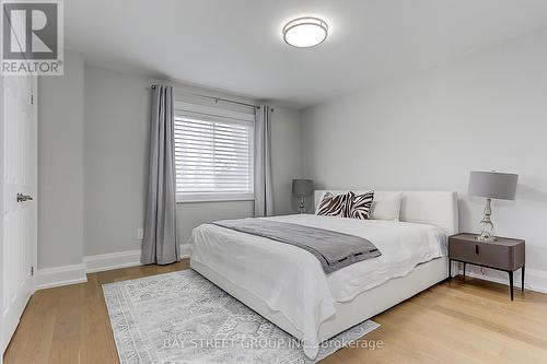 295 Elgin Mills Rd W, Richmond Hill, ON - Indoor Photo Showing Bedroom