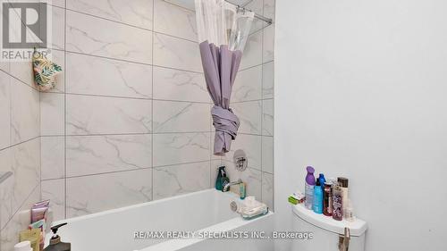 #3708 -5 Buttermill Ave, Vaughan, ON - Indoor Photo Showing Bathroom