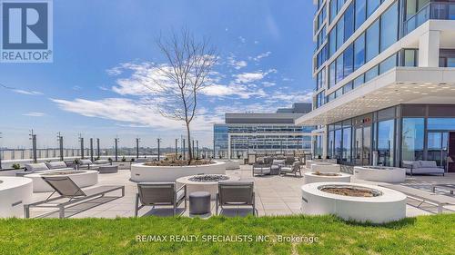 #3708 -5 Buttermill Ave, Vaughan, ON - Outdoor