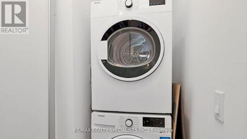 #3708 -5 Buttermill Ave, Vaughan, ON - Indoor Photo Showing Laundry Room