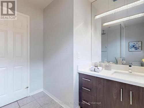 41 Beasley Dr, Richmond Hill, ON - Indoor Photo Showing Bathroom