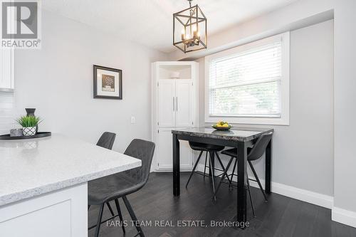 562 Simcoe St, Collingwood, ON - Indoor Photo Showing Dining Room