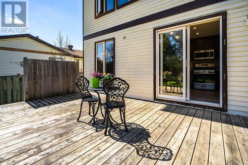 583 Elliott Cres, Milton, ON - Outdoor With Deck Patio Veranda With Exterior