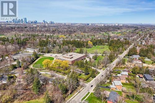 2072 Chippewa Trail, Mississauga, ON - Outdoor With View