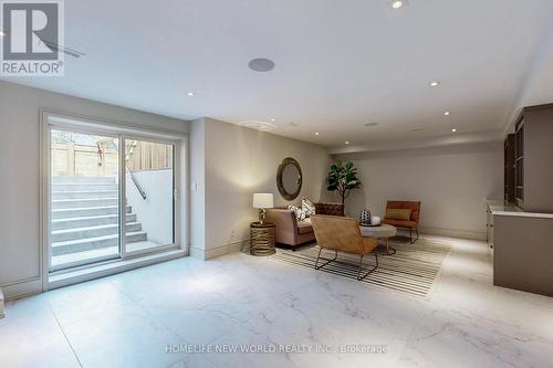 168 Glenvale Boulevard, Toronto, ON - Indoor Photo Showing Other Room
