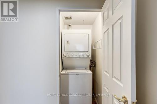 #1908 -75 Wynford Heights Cres, Toronto, ON - Indoor Photo Showing Laundry Room