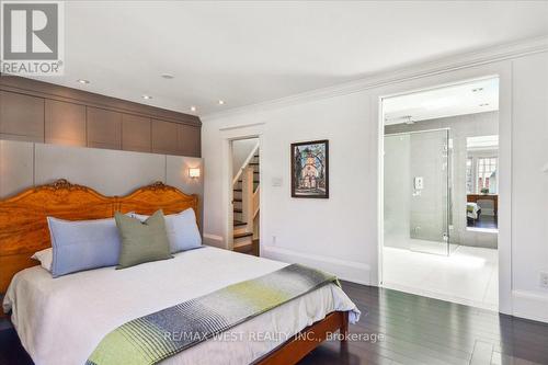 267 Beech Ave, Toronto, ON - Indoor Photo Showing Bedroom