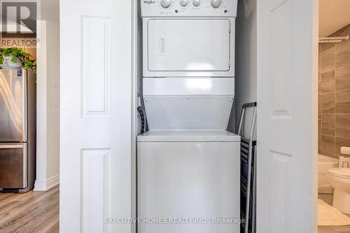 211 - 21 Brookhouse Drive, Clarington, ON - Indoor Photo Showing Laundry Room