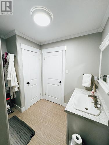 54 Quay Road, New-Wes-Valley, NL - Indoor Photo Showing Bathroom