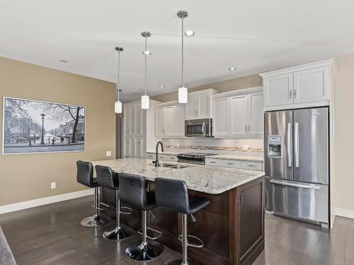 753 Kuipers Crescent, Kelowna, BC - Indoor Photo Showing Kitchen With Upgraded Kitchen
