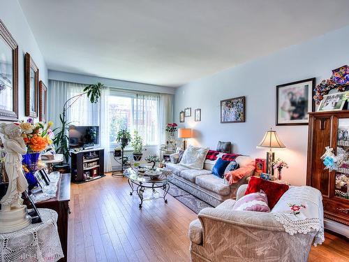 Salon - 5065  - 5067 Av. Cumberland, Montréal (Côte-Des-Neiges/Notre-Dame-De-Grâce), QC - Indoor Photo Showing Living Room