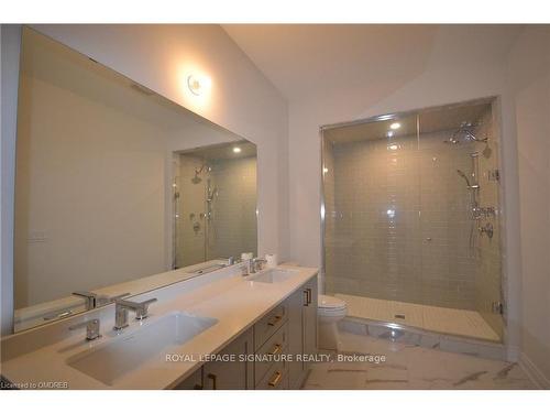 1275 Merton Rd, Oakville, ON - Indoor Photo Showing Bathroom