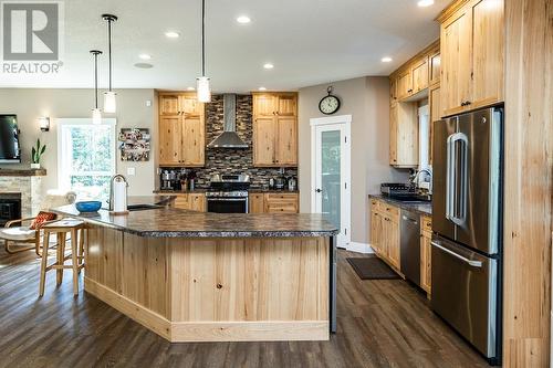 14115 Homestead Road, Prince George, BC - Indoor Photo Showing Kitchen With Upgraded Kitchen