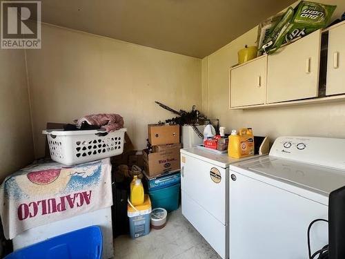 1537-1539 Pigott Avenue, Prince Rupert, BC - Indoor Photo Showing Laundry Room