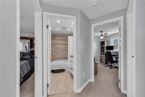 1255 Upper Gage Avenue|Unit #20, Hamilton, ON - Indoor Photo Showing Other Room