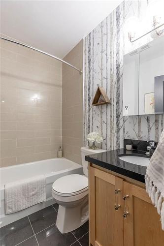 350 Concession Street|Unit #901, Hamilton, ON - Indoor Photo Showing Bathroom