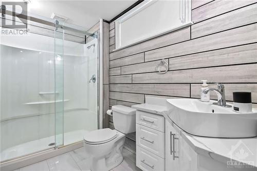 5 Lachaine Street, Embrun, ON - Indoor Photo Showing Bathroom