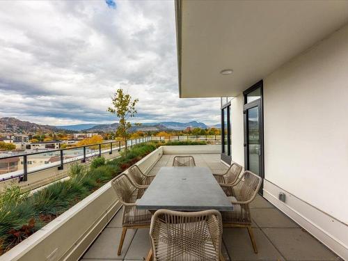 610-1471 St. Paul Street, Kelowna, BC - Outdoor With Deck Patio Veranda With View With Exterior