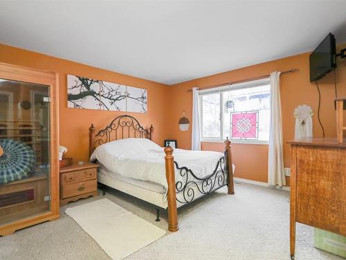 3350 Sundance Drive, West Kelowna, BC - Indoor Photo Showing Bedroom