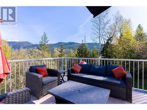 2617 Mountview Drive, Blind Bay, BC - Outdoor With Deck Patio Veranda With Exterior
