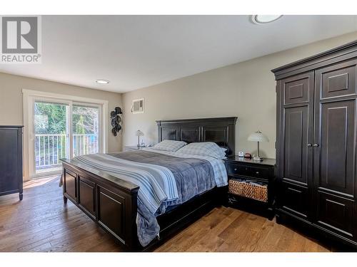2617 Mountview Drive, Blind Bay, BC - Indoor Photo Showing Bedroom