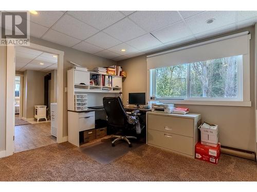 2617 Mountview Drive, Blind Bay, BC - Indoor Photo Showing Office