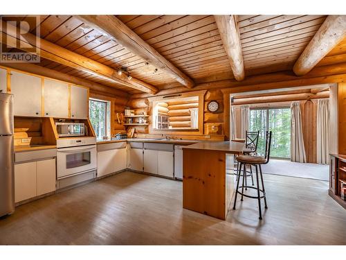 240 Tin Horn Road, Oliver, BC - Indoor Photo Showing Kitchen
