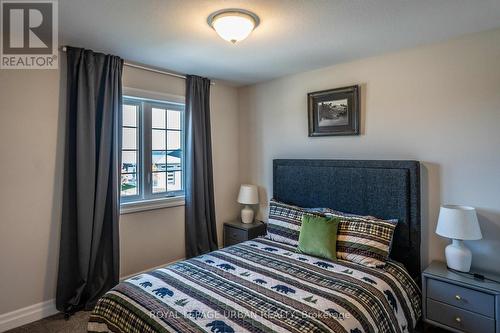 396 Mary Rose Ave, Saugeen Shores, ON - Indoor Photo Showing Bedroom